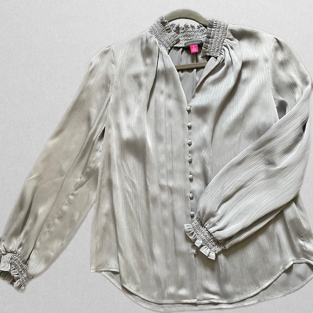 Vince Camuto Blouse - Picture 1 of 2